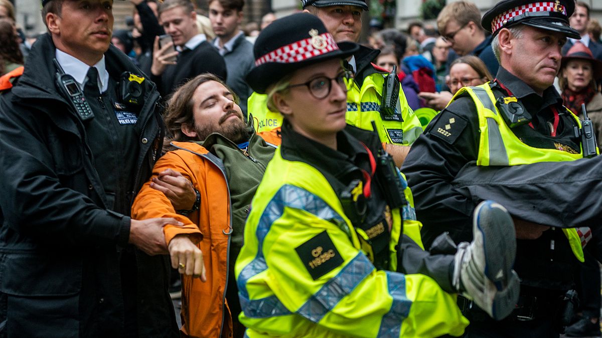 London police ban Extinction Rebellion protests in British capital