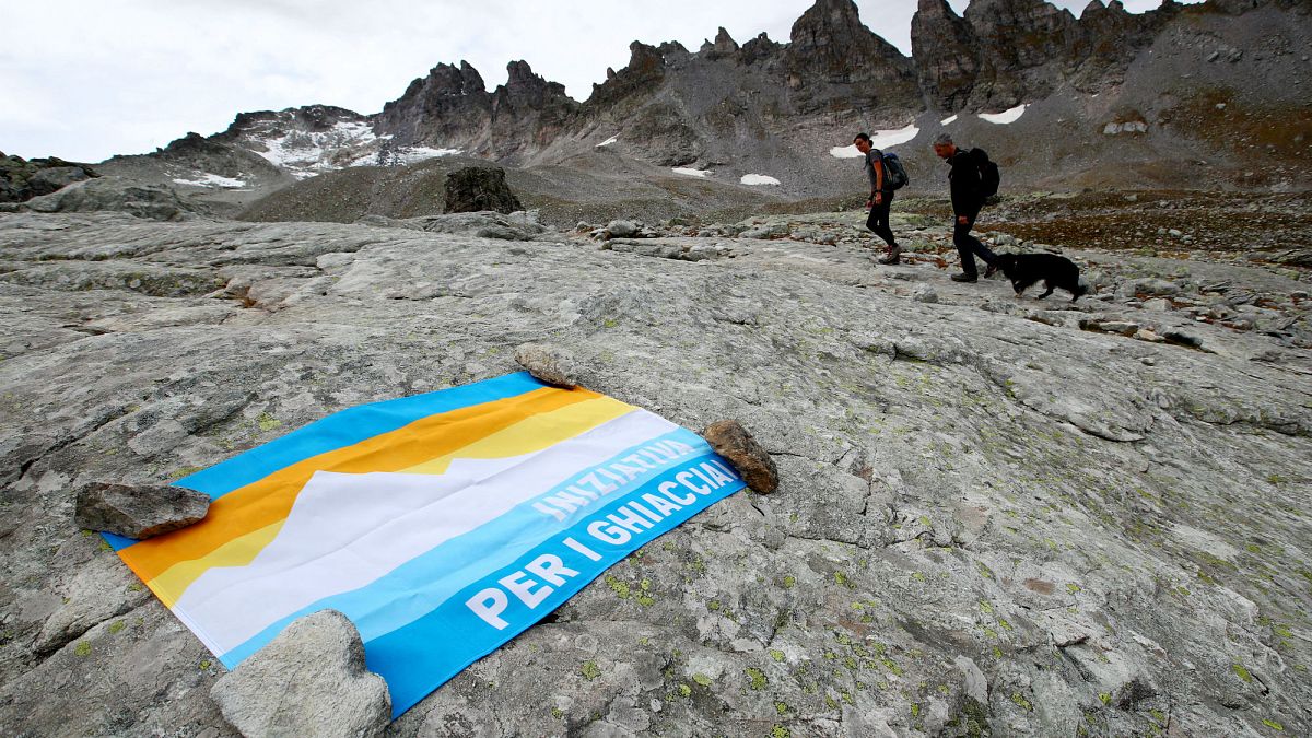 İsviçre'de buzullar 5 yılda yüzde 10 azaldı
