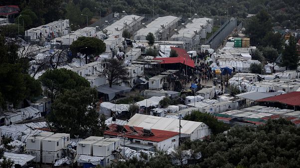 Μόρια: Καθημερινή αύξηση του πληθυσμού - Ξεπερνούν τις 13.800 οι φιλοξενούμενοι Μόρια: Καθημερινή αύξηση του πληθυσμού - Ξεπερνούν τις 13.800 οι φιλοξενούμενοι