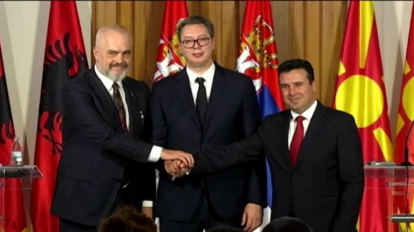 Adhésions à l'UE : Albanie et Macédoine du Nord attendront Adhésions à l'UE : Albanie et Macédoine du Nord attendront