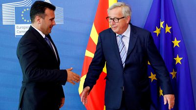 Nordmazedoniens Regierungschef Zaev und EU-Kommissionspräsident Juncker im Juni.