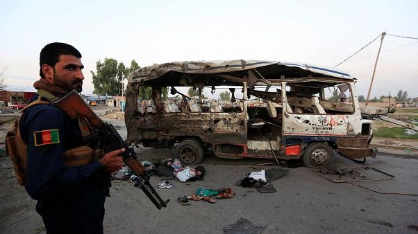 مقتل ثلاثة أشخاص على الأقل وجرح 20 طفلا في انفجار في أفغانستان مقتل ثلاثة أشخاص على الأقل وجرح 20 طفلا في انفجار في أفغانستان