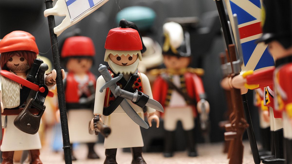 1300 Playmobil αποτυπώνουν ευφάνταστα την Επανάσταση του 1821