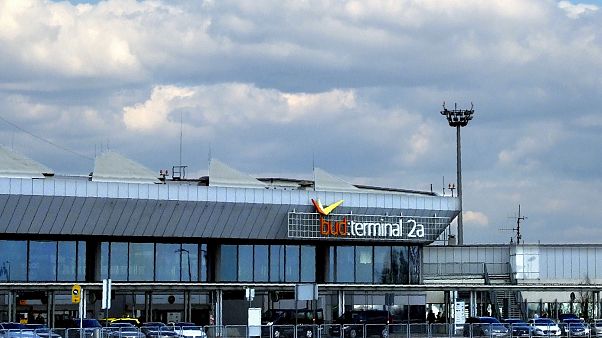 Drón miatt kellett lezárni a budapesti repülőteret Drón miatt kellett lezárni a budapesti repülőteret