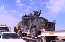 شاهد: قوات سوريا الديمقراطية تعرض مدرعة تركية بعد "الاستيلاء عليها"