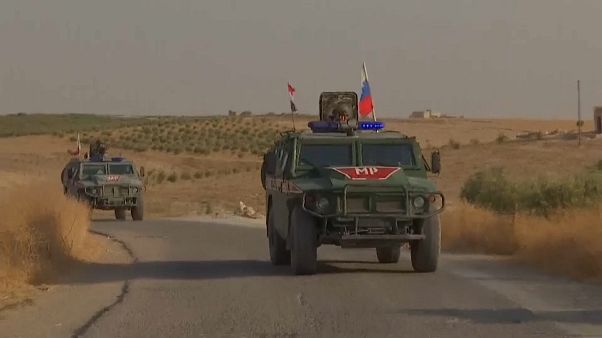 Offensive turque en Syrie : les Russes patrouillent autour de Minbej Offensive turque en Syrie : les Russes patrouillent autour de Minbej
