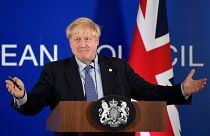 Boris Johnson celebrou acordo do Brexit em Bruxelas e agora tem de o aprovar em Londres