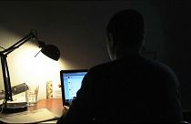 Ermittler verhaften Nutzer von Kinderpornos im Darknet