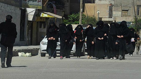 نساء داعش نساء داعش