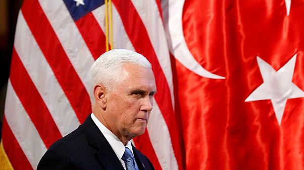 L'offensive turque dans le nord de la Syrie suspendue pendant cinq jours L'offensive turque dans le nord de la Syrie suspendue pendant cinq jours