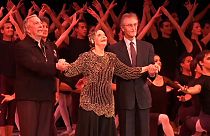 Alicia Alonso en una imagen de archivo junto al tenor español Plácido Domingo