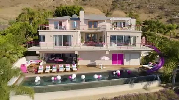 A malibui Barbie-álomház A malibui Barbie-álomház