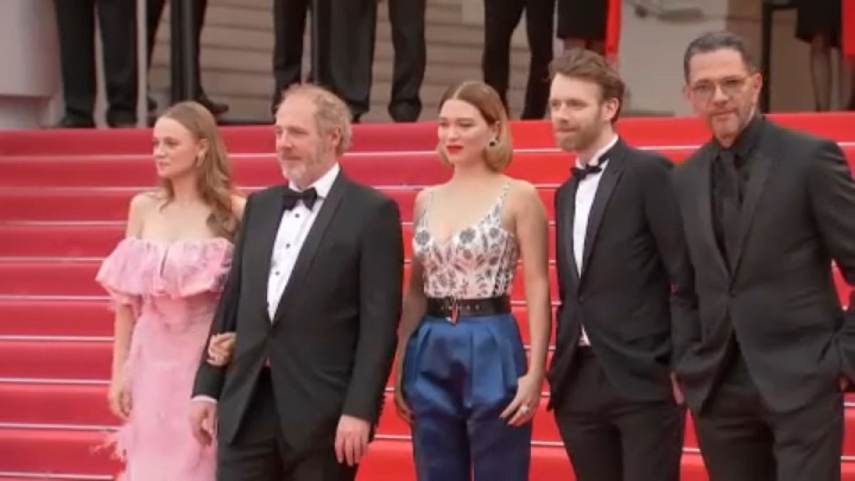 Cast and director of "Oh Mercy!" on red carpet at Cannes Film Festival