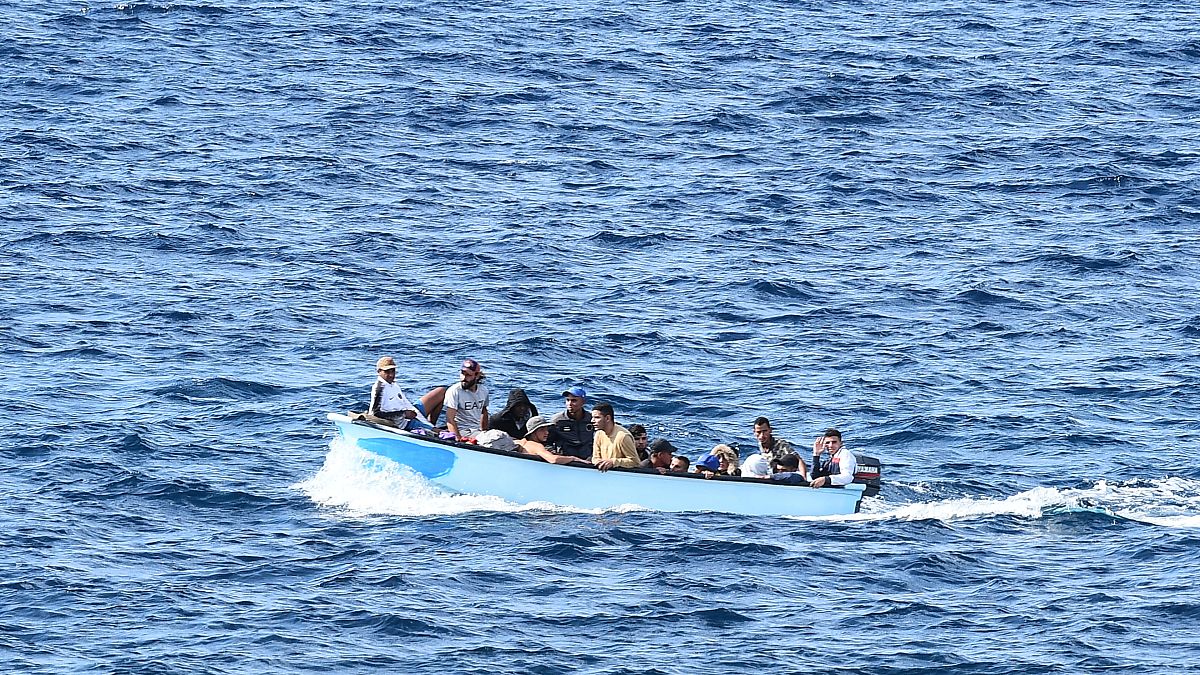 Nem támogatja az embermentés fokozását a tengeren az EP