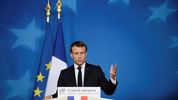 Soçi Zirvesi öncesi Macron'dan Putin'e: Türkiye'nin 'ateşkesi' uzatması gerekiyor Soçi Zirvesi öncesi Macron'dan Putin'e: Türkiye'nin 'ateşkesi' uzatması gerekiyor