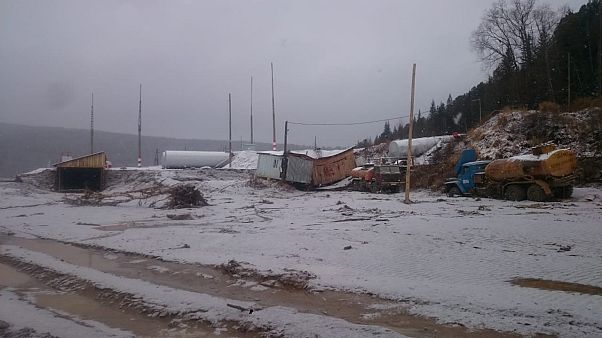 Rusya'nın Krasnoyarsk bölgesinde baraj çöktü Rusya'nın Krasnoyarsk bölgesinde baraj çöktü