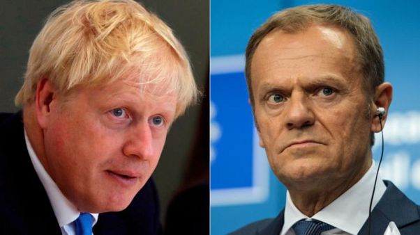 Brexit: Johnson AB'ye iki mektup ileterek birinde erteleme talep etti diğerinde ertelemeyin dedi Brexit: Johnson AB'ye iki mektup ileterek birinde erteleme talep etti diğerinde ertelemeyin dedi
