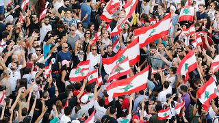 مظاهرة احتجاجية لآلاف اللبنانيين ضد الحكومة وسط بيروت - 2019/10/19
