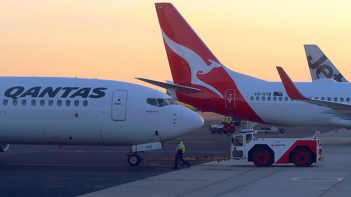 Merchandiser krybdyr børste Australian airline completes record-breaking 19-hour flight from New York  to Sydney | Euronews