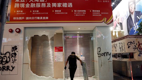 Heftigste Krawalle in Hongkong seit Wochen Heftigste Krawalle in Hongkong seit Wochen