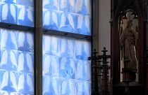 Lungen auf Kirchenfenstern - ein ungew¨öhnlicher Anblick