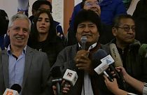 Bolívia: Primeiros resultados apontam para vitória de Evo Morales na primeira volta