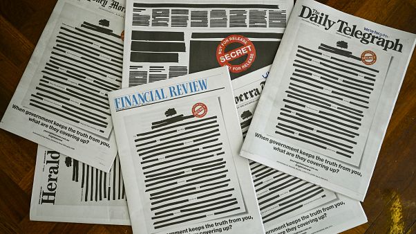 Los periódicos de Australia tachan sus portadas para protestar contra la censura Los periódicos de Australia tachan sus portadas para protestar contra la censura