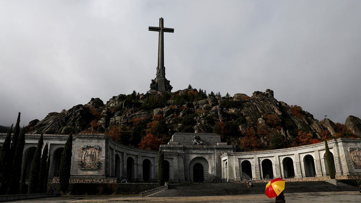 Franco-Leichnam wird am 24. Oktober umgebettet - per Hubschrauber