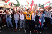 متظاهرات لبنانيات خلال مسيرة أمس الأحد