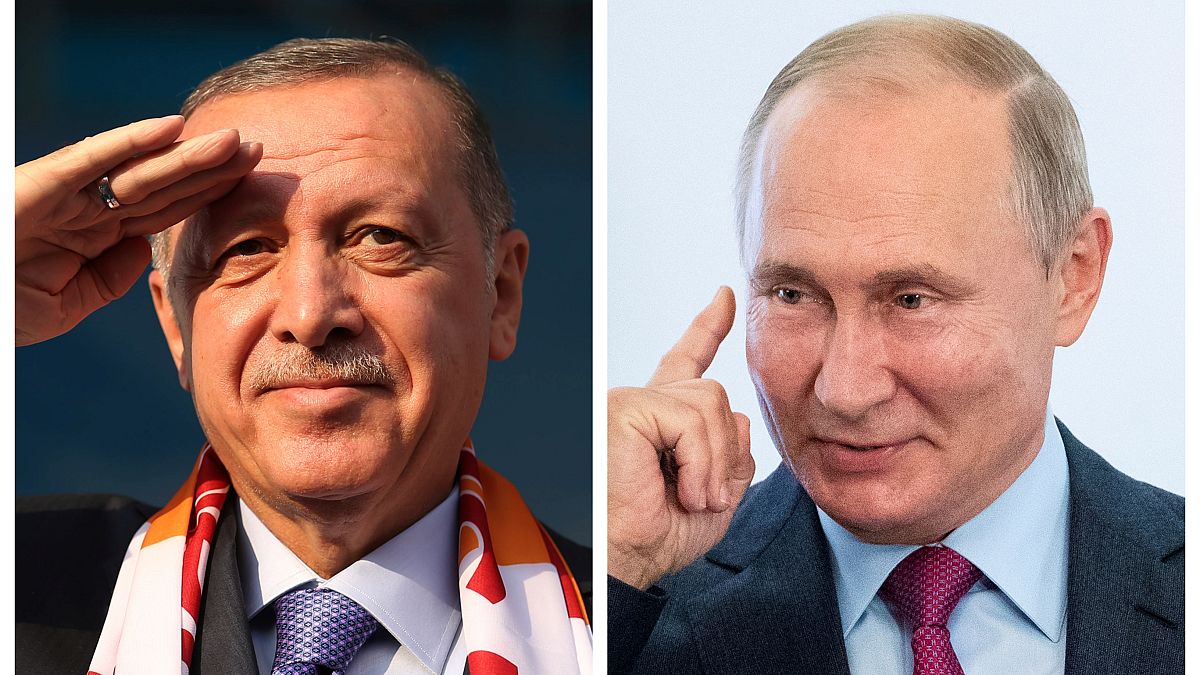 Россия-Турция: "Эрдогану необходимо заручиться поддержкой Москвы"