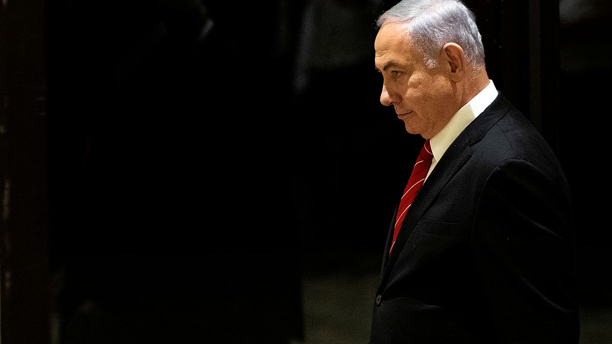 Нетаньяху сдал мандат