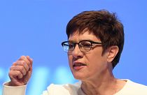 Deutsche Initiative für Syrien: AKK will Sicherheitszone