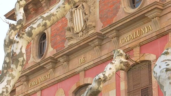 El Parlament de Cataluña admite una propuesta de resolución para debatir la autodeterminación El Parlament de Cataluña admite una propuesta de resolución para debatir la autodeterminación