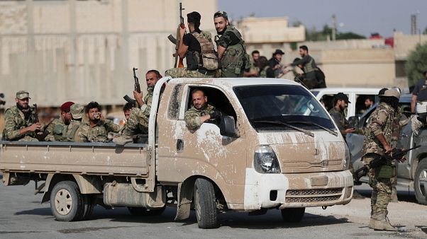 Ateşkesin bitmesine saatler kala YPG'den 'tamamen çekildik' açıklaması Ateşkesin bitmesine saatler kala YPG'den 'tamamen çekildik' açıklaması