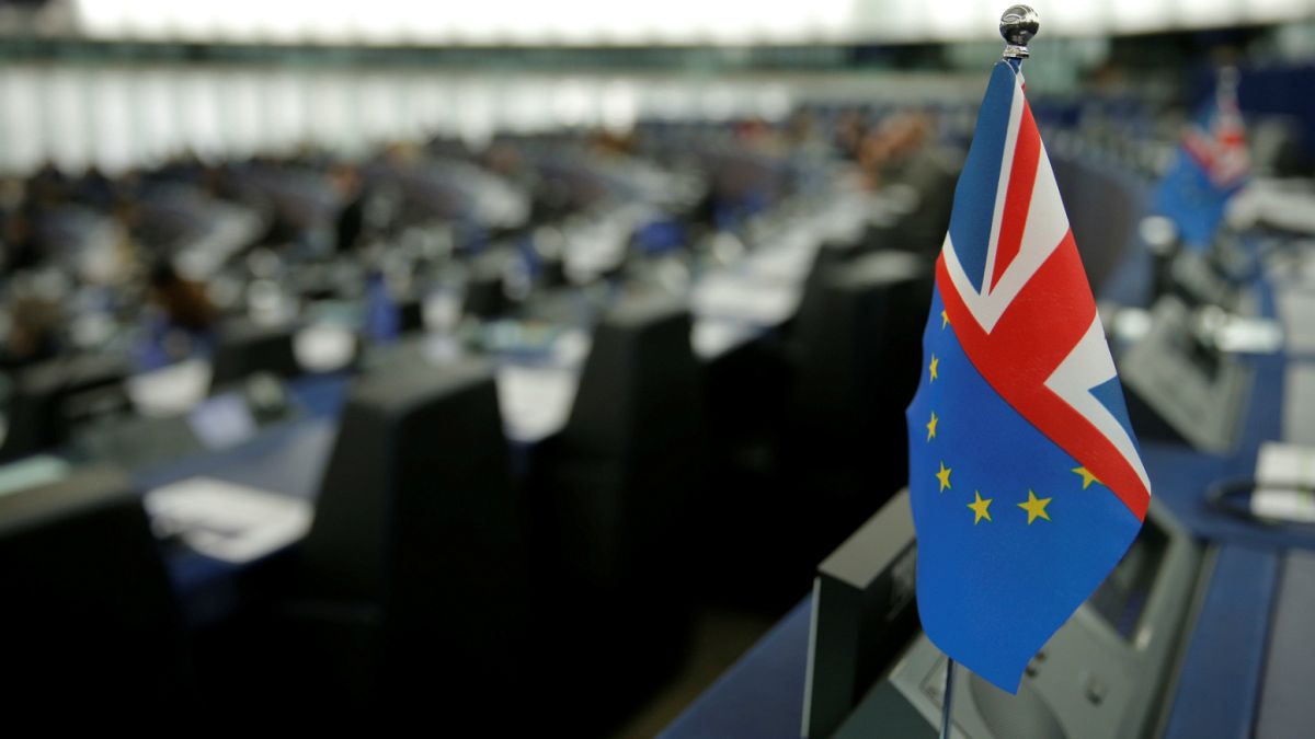 القادة الاوروبيون يوافقون على إرجاء بريكست من دون قرار في شأن المدة الزمنية