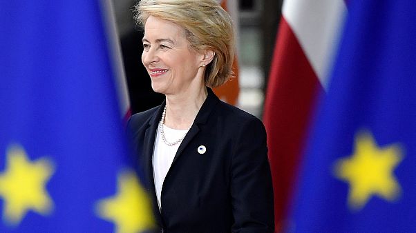 Von der Leyen procura fechar equipa de comissários europeus Von der Leyen procura fechar equipa de comissários europeus