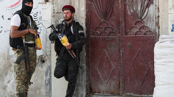 Türkiye destekli Suriye Milli Ordusu Telabyad'da devriye görevinde Türkiye destekli Suriye Milli Ordusu Telabyad'da devriye görevinde