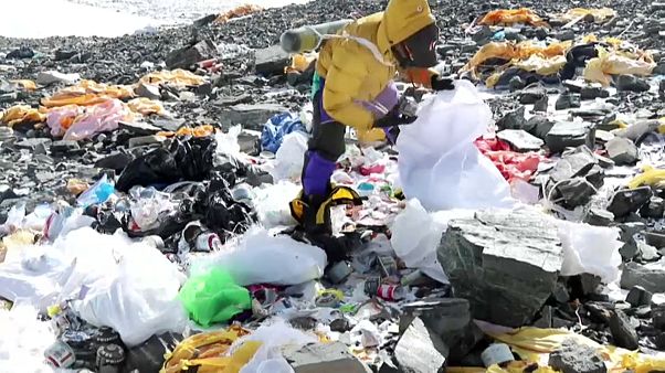 Le Mont Everest se refait une beauté, mais il reste du travail Le Mont Everest se refait une beauté, mais il reste du travail
