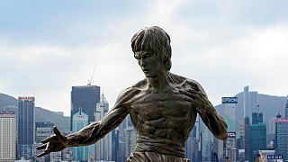 Bruce Lee heykeli