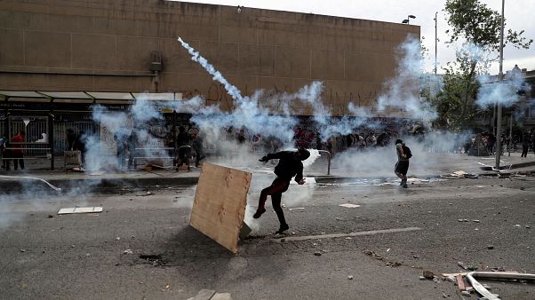 Le Chili gronde toujours, une semaine après le début des manifestations Le Chili gronde toujours, une semaine après le début des manifestations