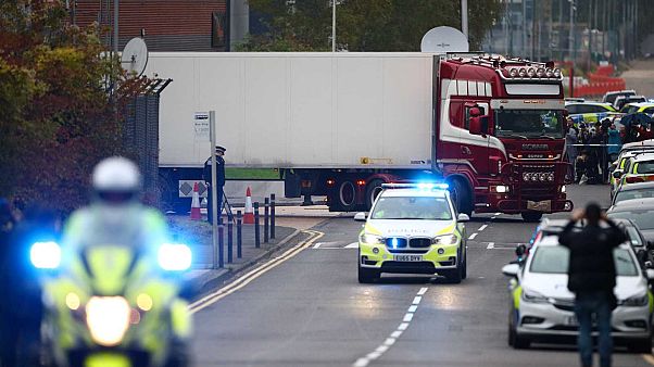 Camion de l'horreur : la police britannique tente de reconstituer l'itinéraire Camion de l'horreur : la police britannique tente de reconstituer l'itinéraire