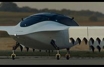 شاهد: ليليوم للتاكسي الطائر تقرر توسيع انتاجها بعد نجاح تجربة النموذج الأولي