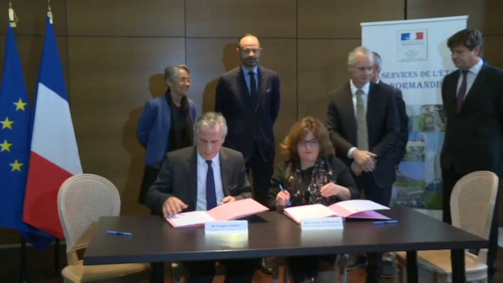 Lubrizol : les conventions d'indemnisations ont été signées en présence d'E.Philippe