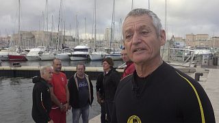 Limpeza local e mundial dos mares apoiada pela UE