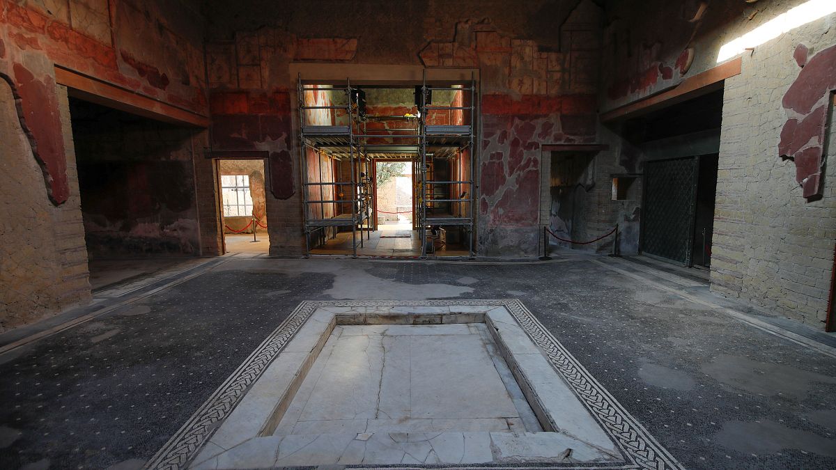 شاهد: افتتاح منزل أثري يعود لعام 79 للميلاد في إيطاليا