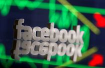 فيسبوك تطلق خدمتها الإخبارية