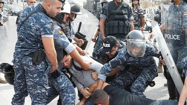 Δέκατη ημέρα συγκρούσεων πολιτών-στρατού Δέκατη ημέρα συγκρούσεων πολιτών-στρατού