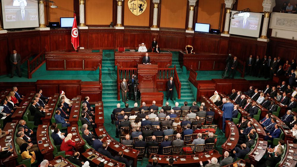 تونس ما بعد الانتخابات مسار عسير لتشكيل الحكومة في الآجال الدستورية   Euronews