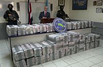 شاهد: كوستاريكا تصادر نحو طن من الكوكايين على متن شاحنة متجهة إلى أوروبا 