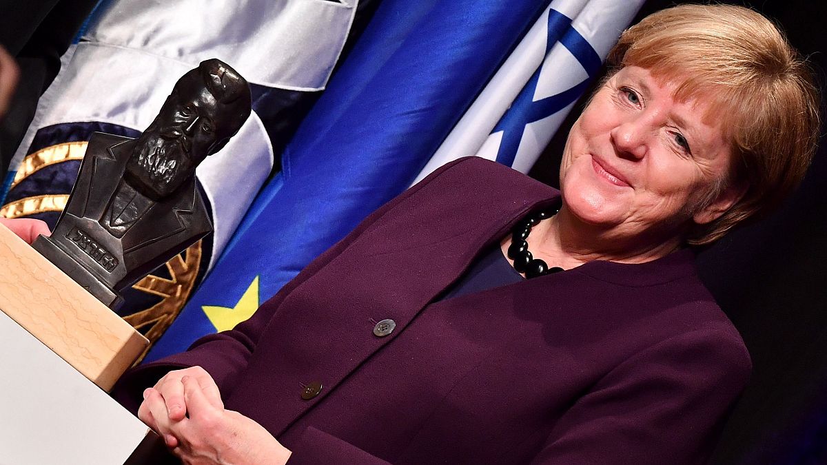 Merkel zsidó származású magyarról elnevezett díjat kapott